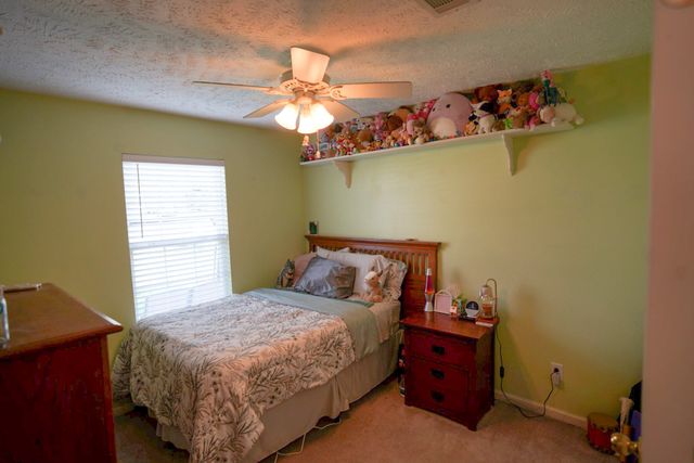 1861 Portview Dr, Spring Hill, TN 37174