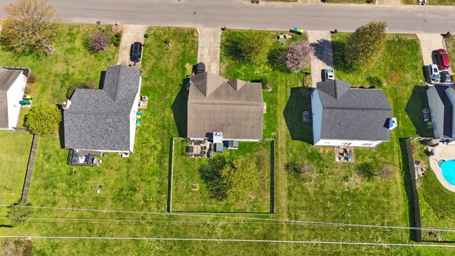 1861 Portview Dr, Spring Hill, TN 37174