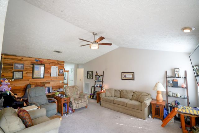 1861 Portview Dr, Spring Hill, TN 37174