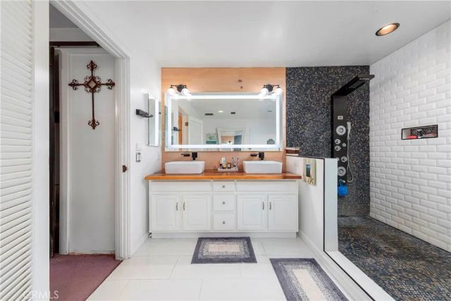 1032 W Avenue S14, Palmdale, CA 93551