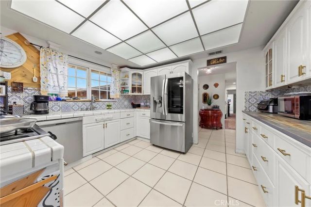 1032 W Avenue S14, Palmdale, CA 93551