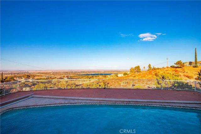 1032 W Avenue S14, Palmdale, CA 93551