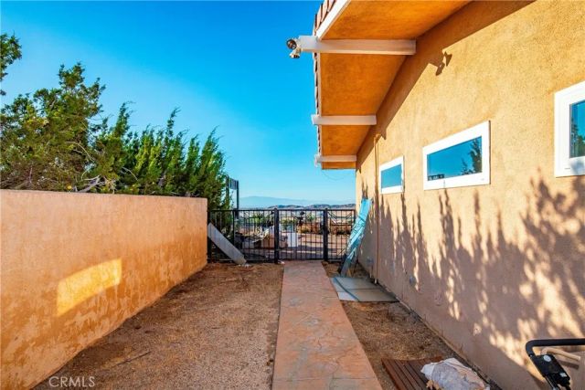 1032 W Avenue S14, Palmdale, CA 93551