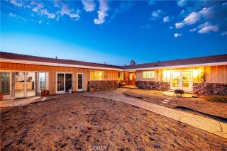 1032 W Avenue S14, Palmdale, CA 93551