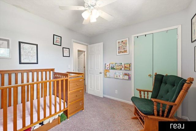 5806 S 113 Street, Omaha, NE 68137