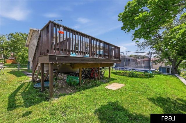 5806 S 113 Street, Omaha, NE 68137