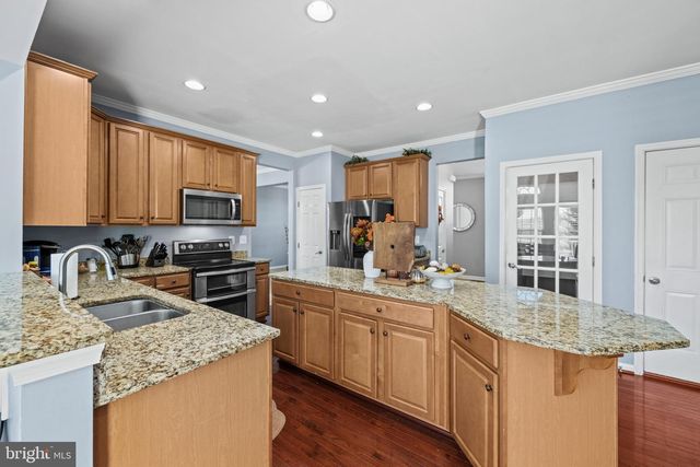 8608 DIAMOND RUN CT, Seven Valleys, PA 17360