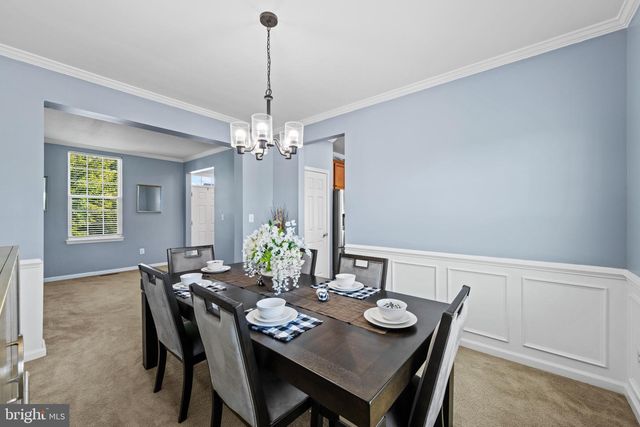 8608 DIAMOND RUN CT, Seven Valleys, PA 17360