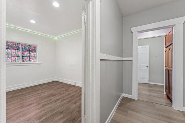 1433 56Th Ave, Oakland, CA 94621