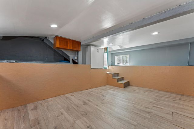 1433 56Th Ave, Oakland, CA 94621