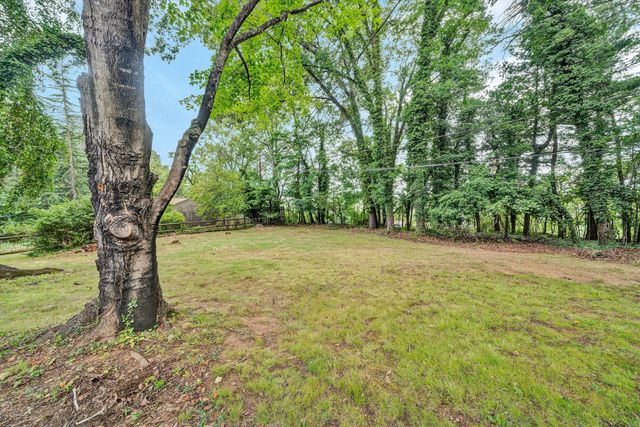 3751 Londonderry DR SW, Roanoke, VA 24014
