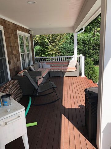 38 Jessup Avenue, Quogue, NY 11959