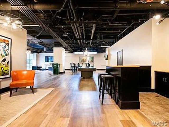 210 N 17th Street 702, St Louis, MO 63103