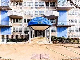 210 N 17th Street 702, St Louis, MO 63103