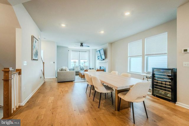 813 SAWBACK SQ NE, Leesburg, VA 20176