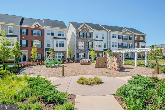 813 SAWBACK SQ NE, Leesburg, VA 20176