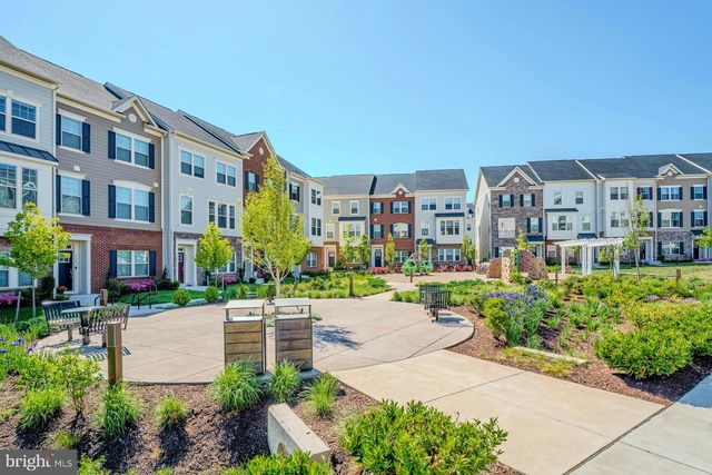 813 SAWBACK SQ NE, Leesburg, VA 20176