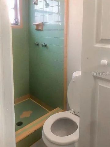 147 AVENUE E SW B, Winter Haven, FL 33880