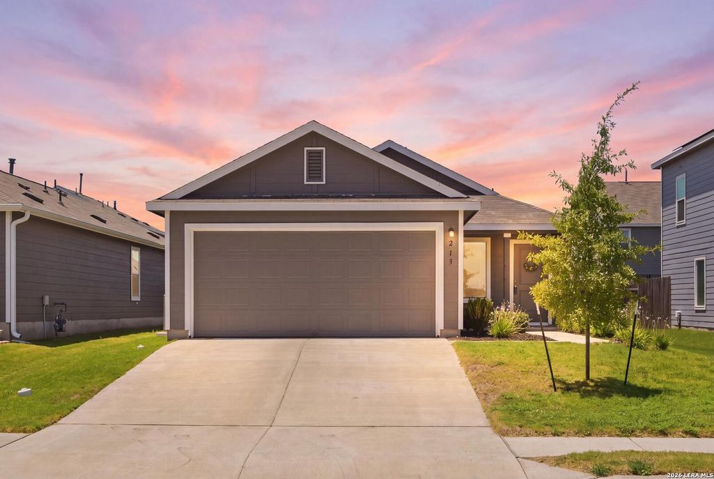 213 Basalt Dr, Maxwell, TX 78656