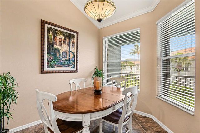 1230 Sweetwater LN 2208, Naples, FL 34110