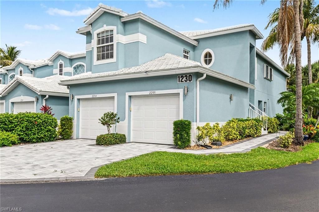 1230 Sweetwater LN 2208, Naples, FL 34110