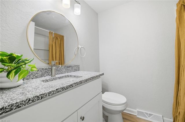 6442 Wellington ST, Norfolk, VA 23513