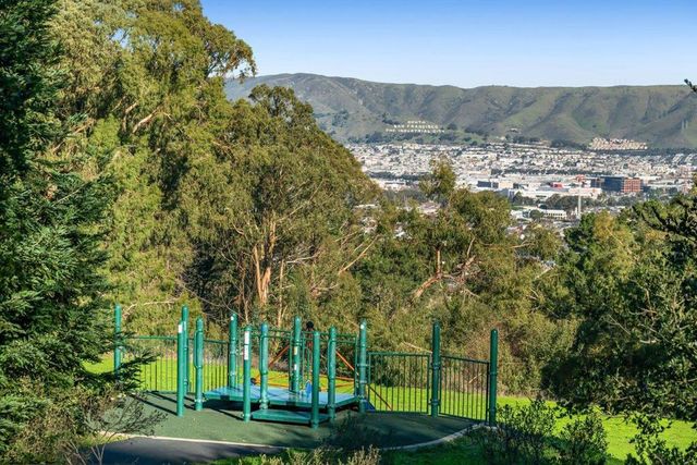 2510 Sherwood Drive, San Bruno, CA 94066