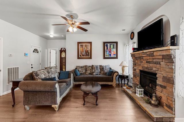 301 Irish Lane, Phenix City, AL 36869