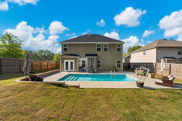 301 Irish Lane, Phenix City, AL 36869