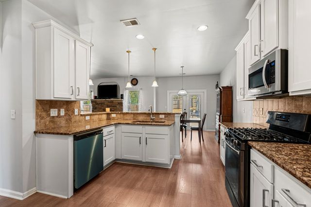 301 Irish Lane, Phenix City, AL 36869