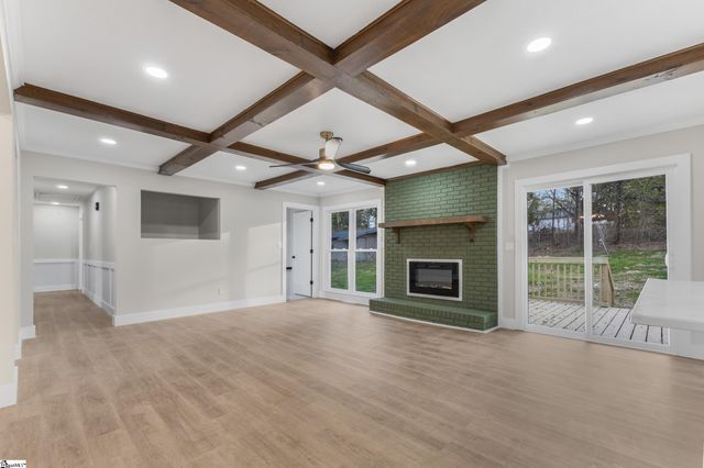 19 Velma Drive, Taylors, SC 29687