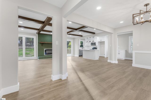 19 Velma Drive, Taylors, SC 29687