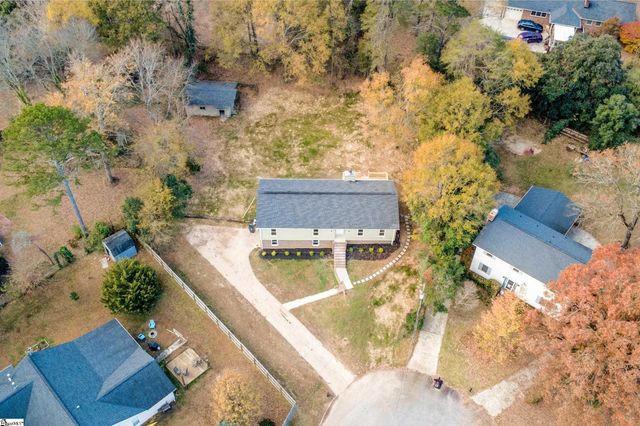 19 Velma Drive, Taylors, SC 29687