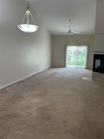 61015 Evergreen Court, South Lyon, MI 48178