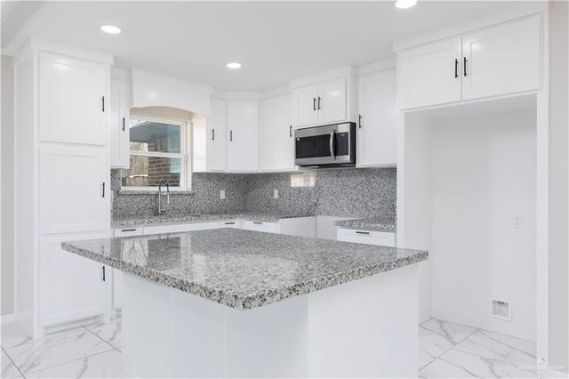 7109 S San Marcos Street, Pharr, TX 78577