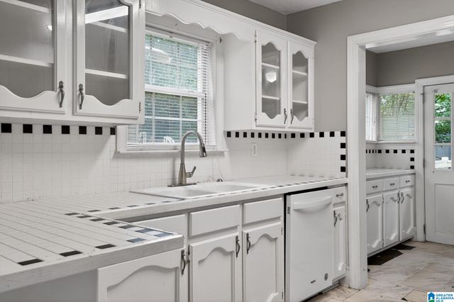 3213 CENTRAL AVENUE, Birmingham, AL 35224