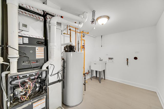 3127 141st Street, Blue Island, IL 60406