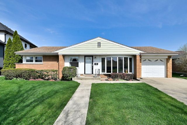 8016 W Leland Avenue, Norridge, IL 60706