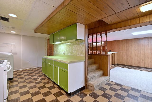 8016 W Leland Avenue, Norridge, IL 60706