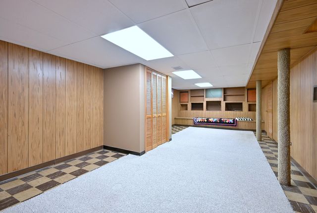 8016 W Leland Avenue, Norridge, IL 60706