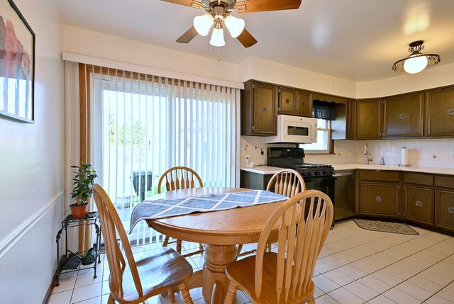 8016 W Leland Avenue, Norridge, IL 60706