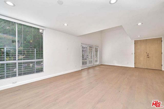 843 4th Street 103, Santa Monica, CA 90403