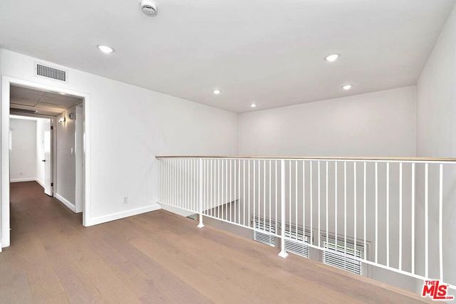 843 4th Street 103, Santa Monica, CA 90403