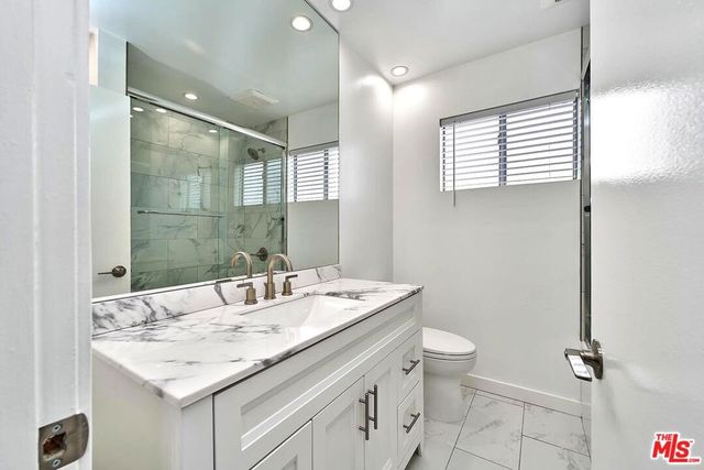 843 4th Street 103, Santa Monica, CA 90403