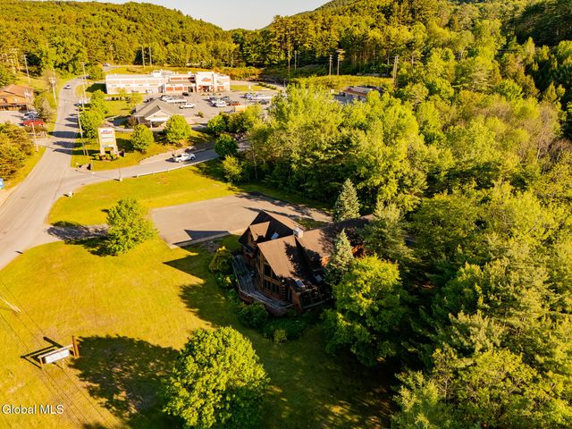 3633 Rt 9, Lake George, NY 12845