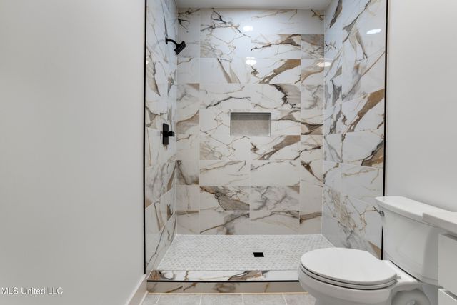 2836 Honduras Drive, Gautier, MS 39553