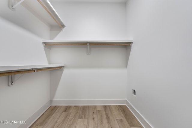 2836 Honduras Drive, Gautier, MS 39553