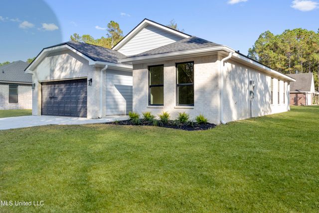 2836 Honduras Drive, Gautier, MS 39553