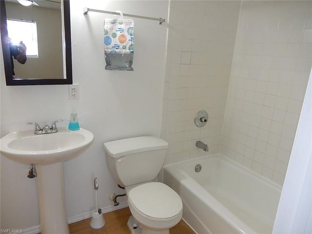 3309 2nd ST SW, Lehigh Acres, FL 33976