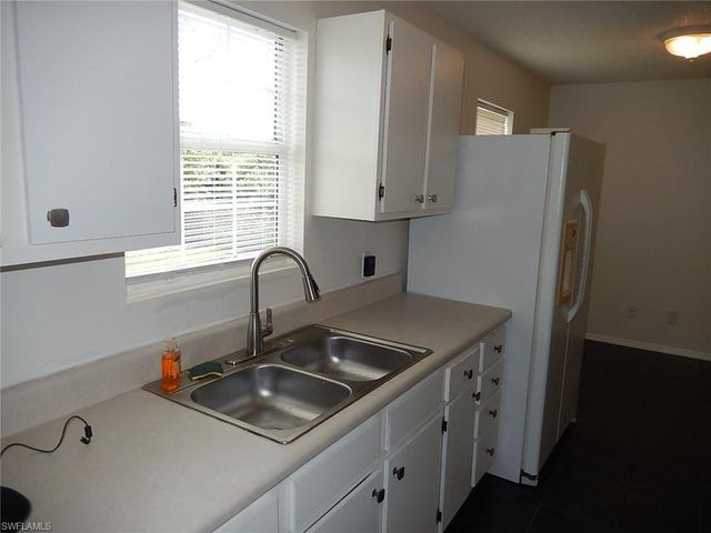 3309 2nd ST SW, Lehigh Acres, FL 33976